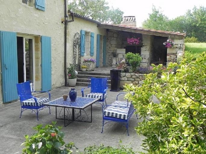 Domaine De Puycarpin Otel Belvès-de-Castillon Dış mekan fotoğraf